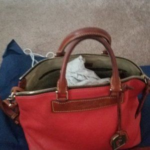 HANDBAG- DOONEY & BOURKE